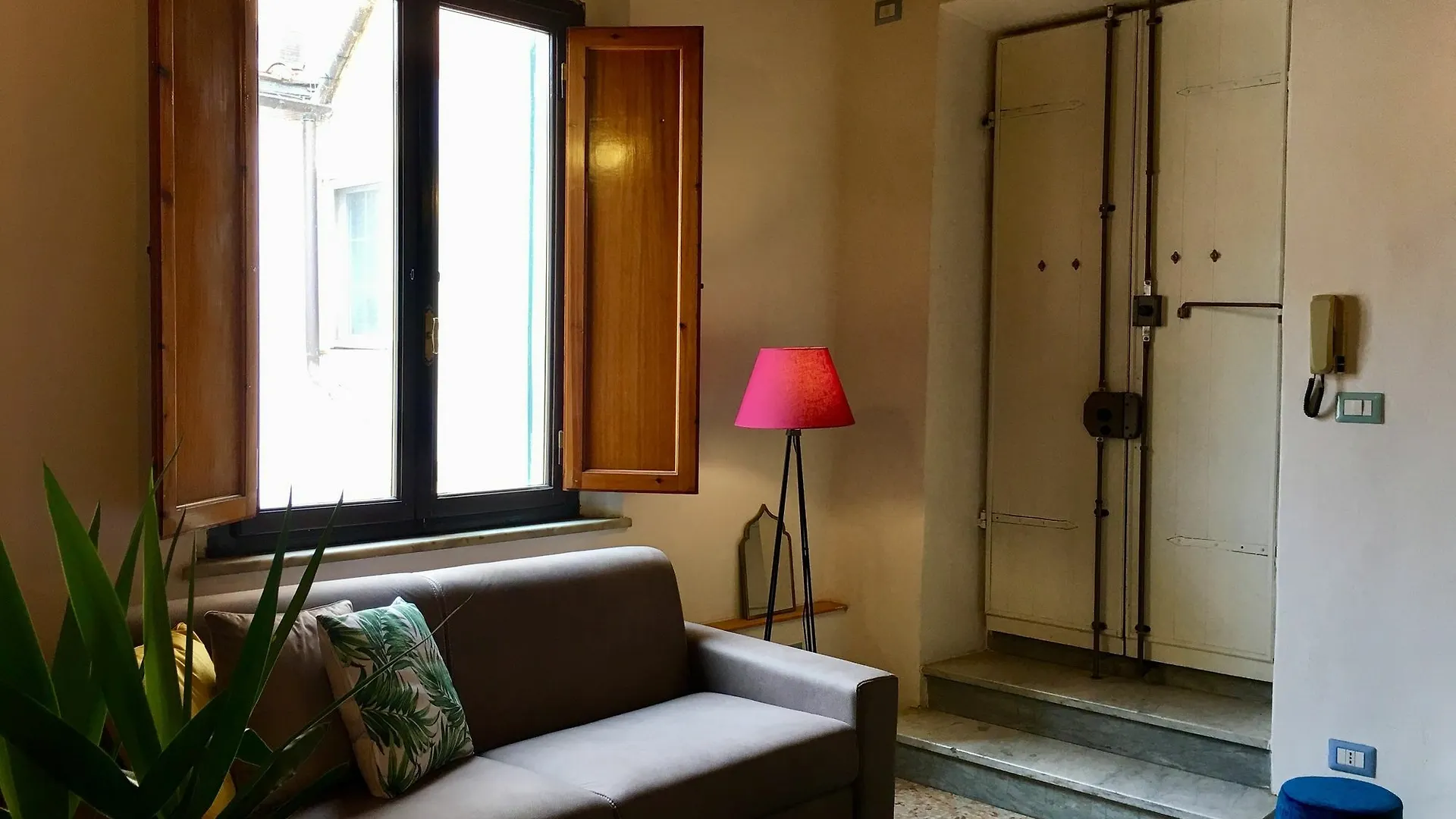 Aweshome Lungarno Bellavista Penthouse Pisa